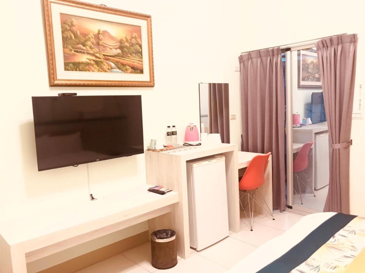 花蓮自由行民宿 Hualien stad Exteriör bild