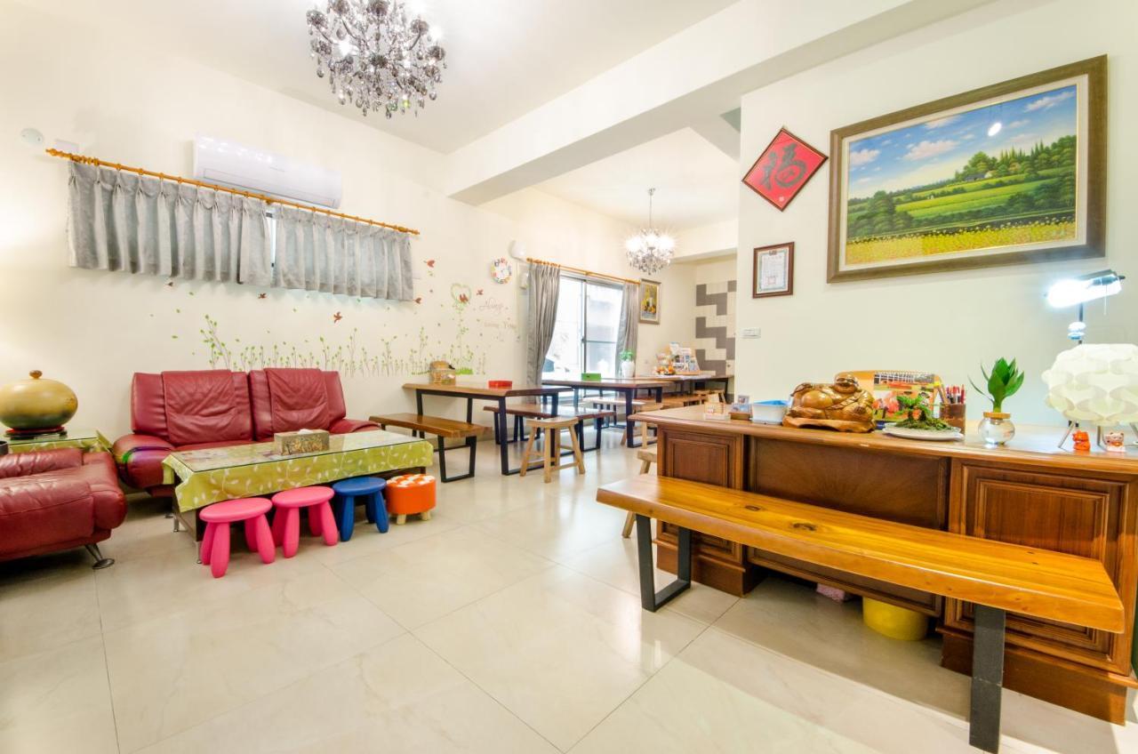 花蓮自由行民宿 Hualien stad Exteriör bild